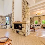 Ev Bharat Butique Hotel, 2* Alaçatı