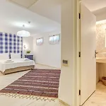Ev Bharat Butique Hotel,