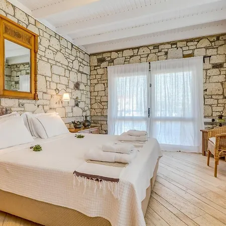 Ev Bharat Butique Hotel, Алачати
