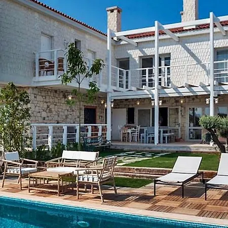 Ev Bharat Butique Hotel, 2* אלאקאטי